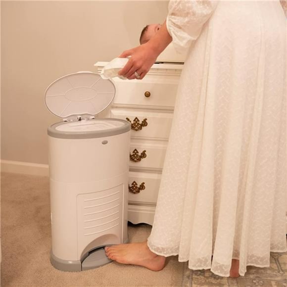 Hands-Free Diaper Pail | White | Doesn’t Absorb Odors | 20 Second Bag Change - Picture 5 of 6